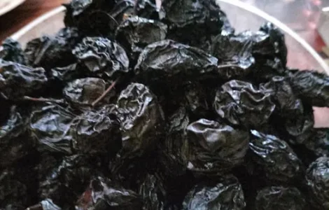 В’ялений чернослив копчений без цукру