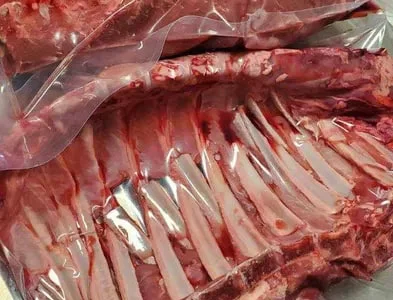 Яловичина, олень, косуля, кабан, баранина – великий асортимент м'яса