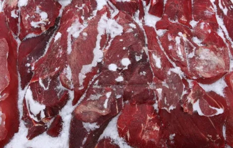 Конина вищий гатунок, крупний шматок