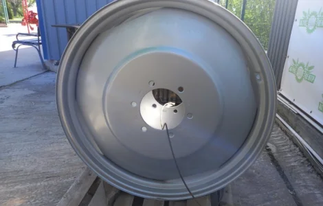 Колесный диск 8x32 (шина 9.5 R32) для Т-25