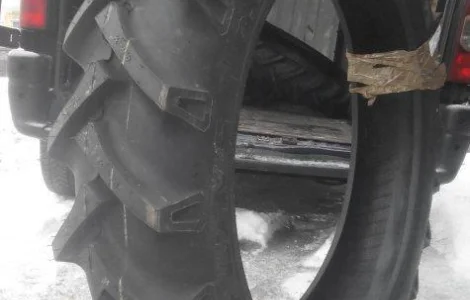 Шина 9.5-32 Speedways GripKing 8PR (119 A8) TT для тракторов и сеялок Т-16 Т-25 СЗ-3
