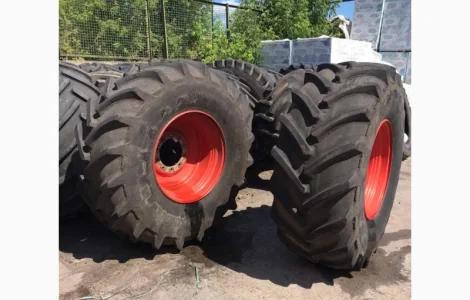Бу шина 650/75r32 Continental (пара)