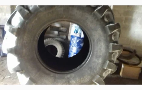 Б/у шина 900/60R32 (35.5R32) Michelin