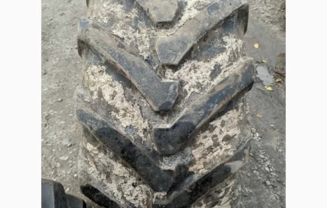 Бу шина 17.5R24 (460/70R24) Michelin XCML на маниту телескопический погрузчик