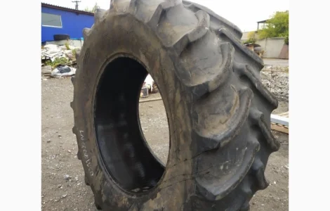 Бу шина 710/70R42 (28R42) Firestone на трактор