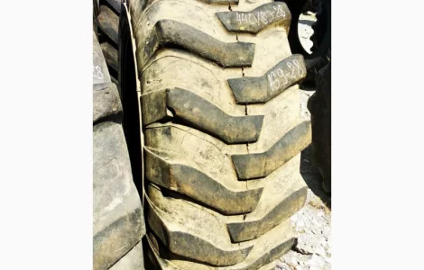 Бу шина 16.9-28 (420/85D28) Armour (клюшка) погрузчик