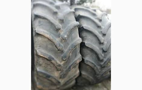 Бу шина 710/70R38 (28-Р38) Firestone (пара) на трактор