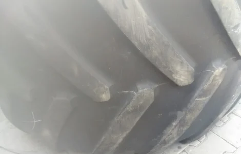Б/у шина 1050/50R32 Michelin Holmer для комбайна