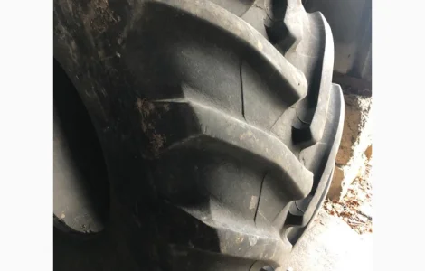 Бу шина на комбайн 900/60R32 (35.5R-32) Trelleborg
