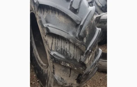 Бу шина (24.5-R32) Continental на комбайн р32 колесо