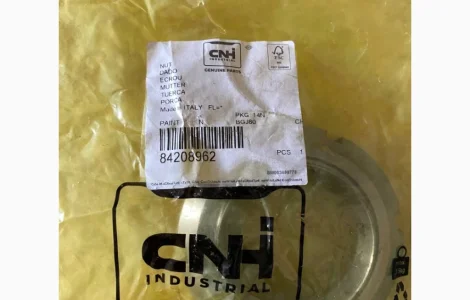Гайка CNH КПП. 84208962 нова