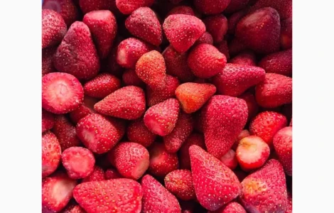 Продам полуницю органік