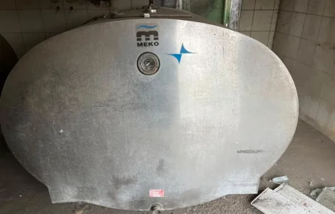 Бочка з нержавійки на 3 куба