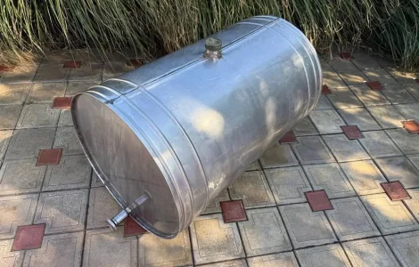 Продам бочку из Нержавеющей стали