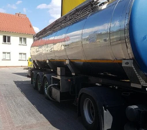 Полуприцеп для молока Bodex - фото № 2