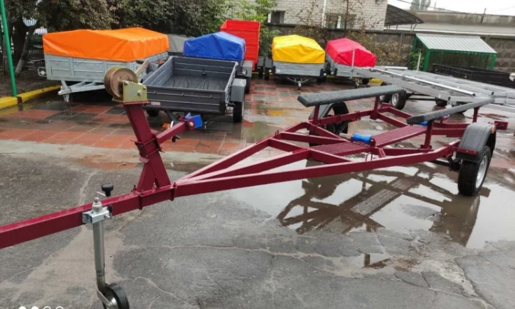 Новй легковой прицеп Лев под Катер - фото № 2