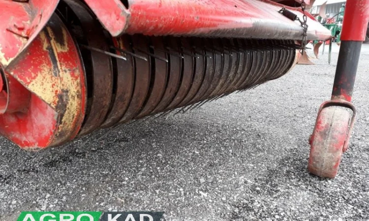 Самозагружающийся прицеп Pöttinger Ladeprofi 3 - фото № 10