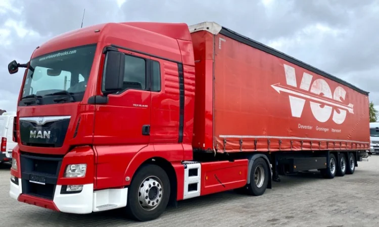 Продаж тентованого напівпричепа Schmitz 2014 року - фото № 1