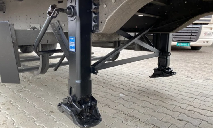 Продаж тентованого напівпричепа Schmitz 2014 року - фото № 9