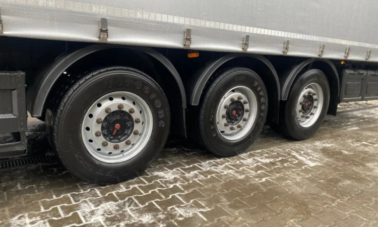 Напівпричіп Schwarzmuller 2014 року - фото № 15