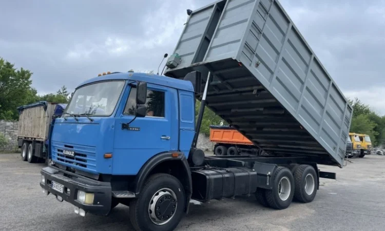 Самоскид КамАЗ 53215 Webasto, Нова гума, АКБ, кузов та гідравліка. 2008р - фото № 1