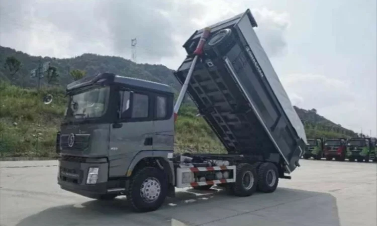 Самоскид Шакман 30 тон - фото № 2