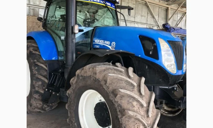 Трактор 220 к.с. New Holland T7060 - фото № 1