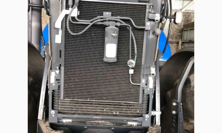 Трактор 220 к.с. New Holland T7060 - фото № 9