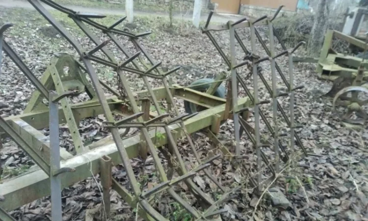 Трактор МТЗ-80 з навісним обладнанням - фото № 8