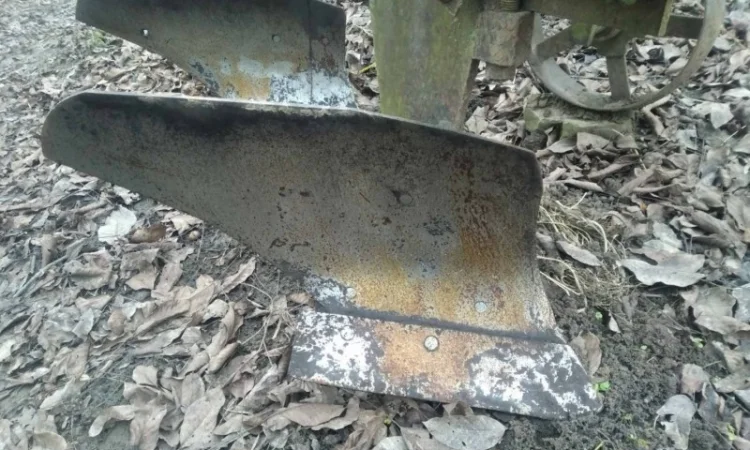 Трактор МТЗ-80 з навісним обладнанням - фото № 6