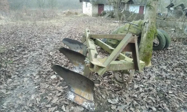 Трактор МТЗ-80 з навісним обладнанням - фото № 5