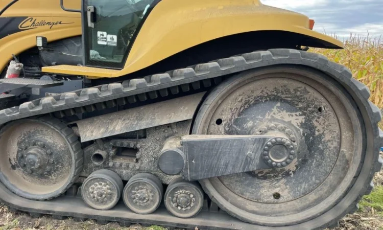 Трактор CAT Chelenger CH 35 - фото № 5