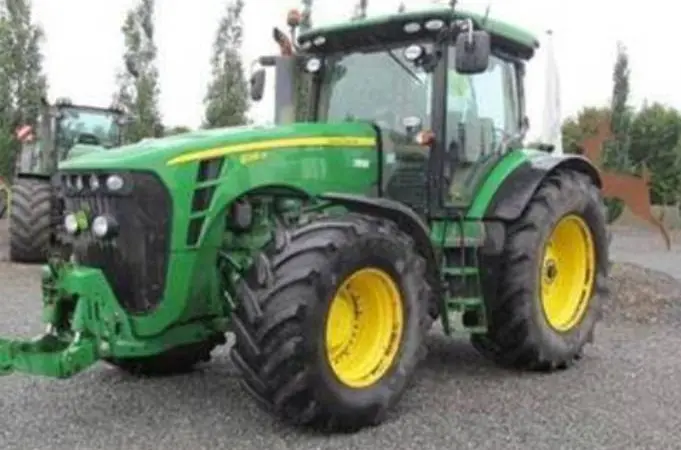 Трактор колесный John Deere 6920 - фото № 4