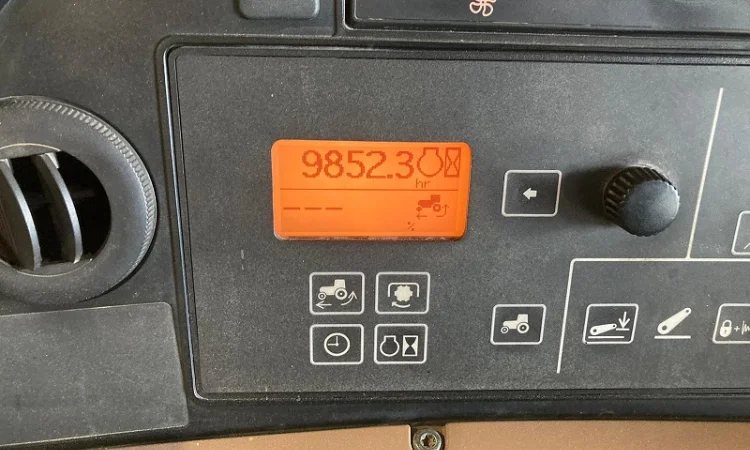 Трактор John Deere 8430 Рік випуску 20010 Трансмісія Powеrshift - фото № 6