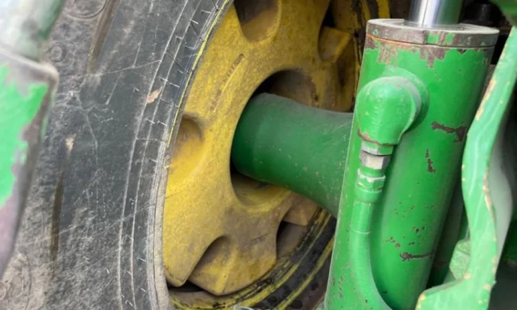 Трактор John Deere 8410 - фото № 8