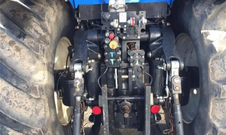 Трактор New Holland T8.360 Ultra Command - фото № 5
