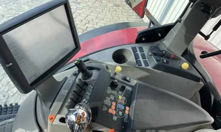 Трактор колісний Case IH Puma CVX 230 - фото № 7