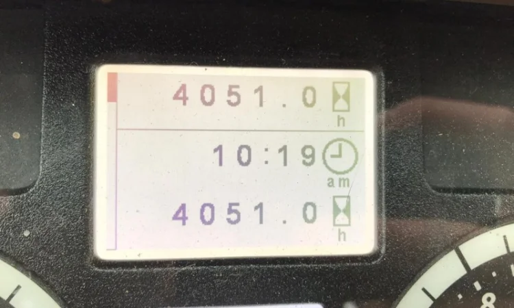 Трактор John Deere 6110М - фото № 6