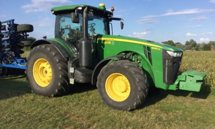John Deere 8335R - фото № 2