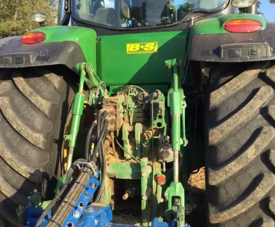 John Deere 8335R - фото № 7