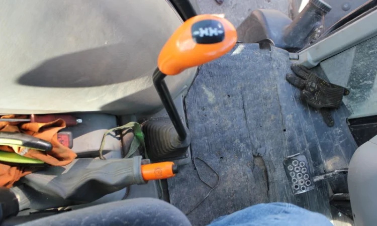 Трактор колісний Deutz-Fahr 115G - фото № 8