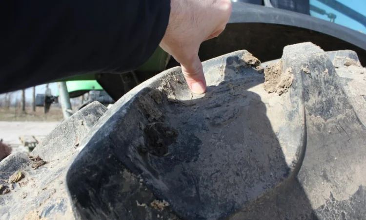 Трактор колісний Deutz-Fahr 115G - фото № 13