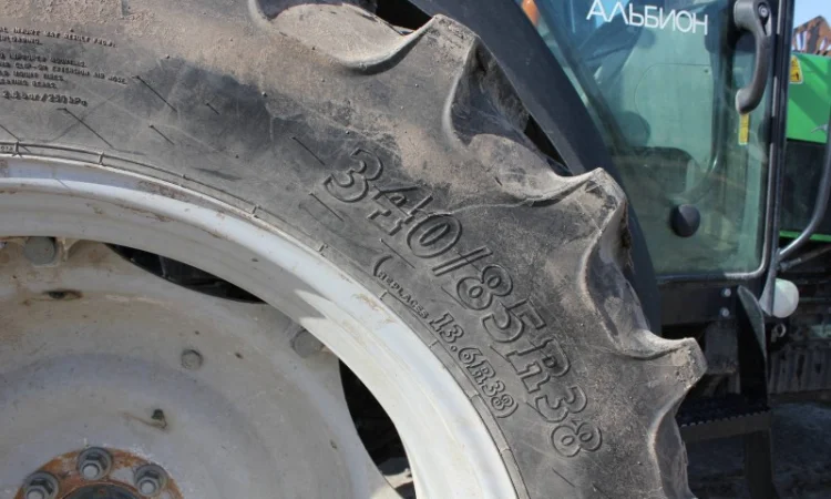 Трактор колісний Deutz-Fahr 115G - фото № 12