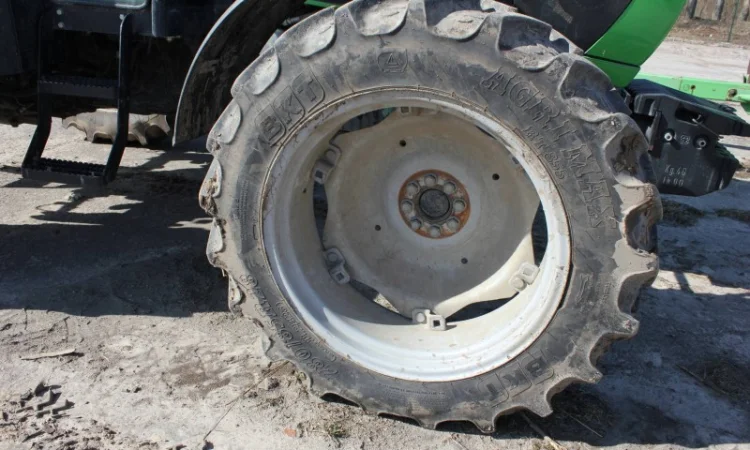 Трактор колісний Deutz-Fahr 115G - фото № 11