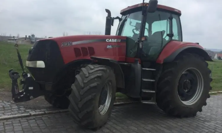 Трактор Case IH Magnum 335 - фото № 2