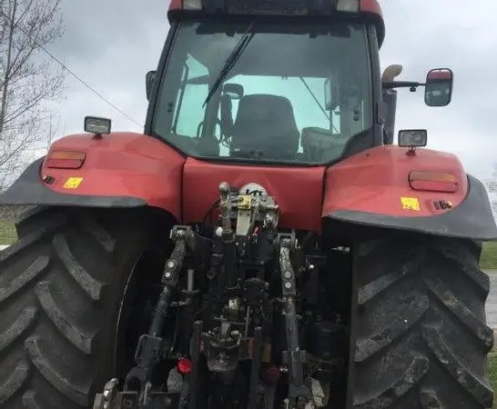 Трактор Case IH Magnum 335 - фото № 4