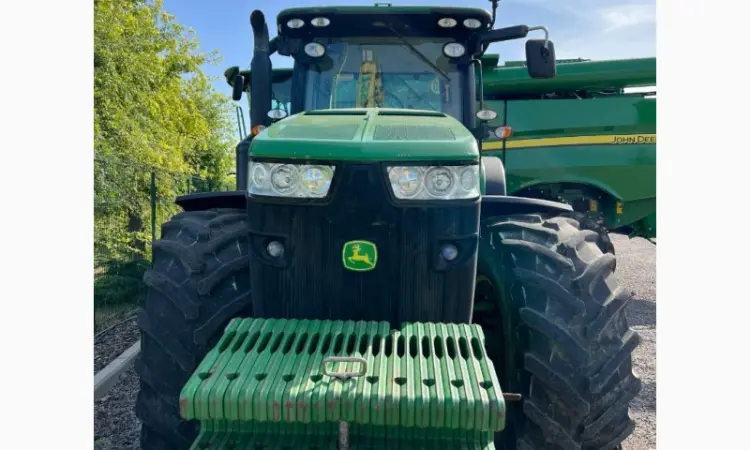 Tрактор John Deere 8310R - фото № 1