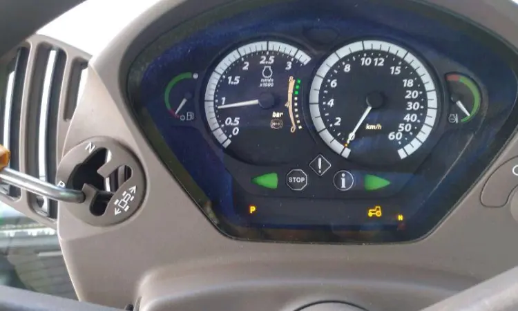 Трактор колісний John Deere 6170R - фото № 3