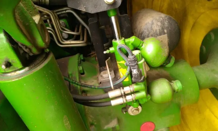 Трактор колісний John Deere 6170R - фото № 4