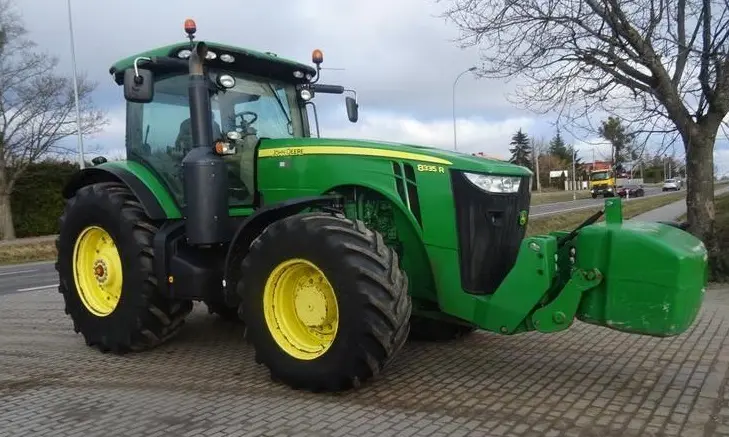 Трактор John Deere 8335R бу - фото № 1